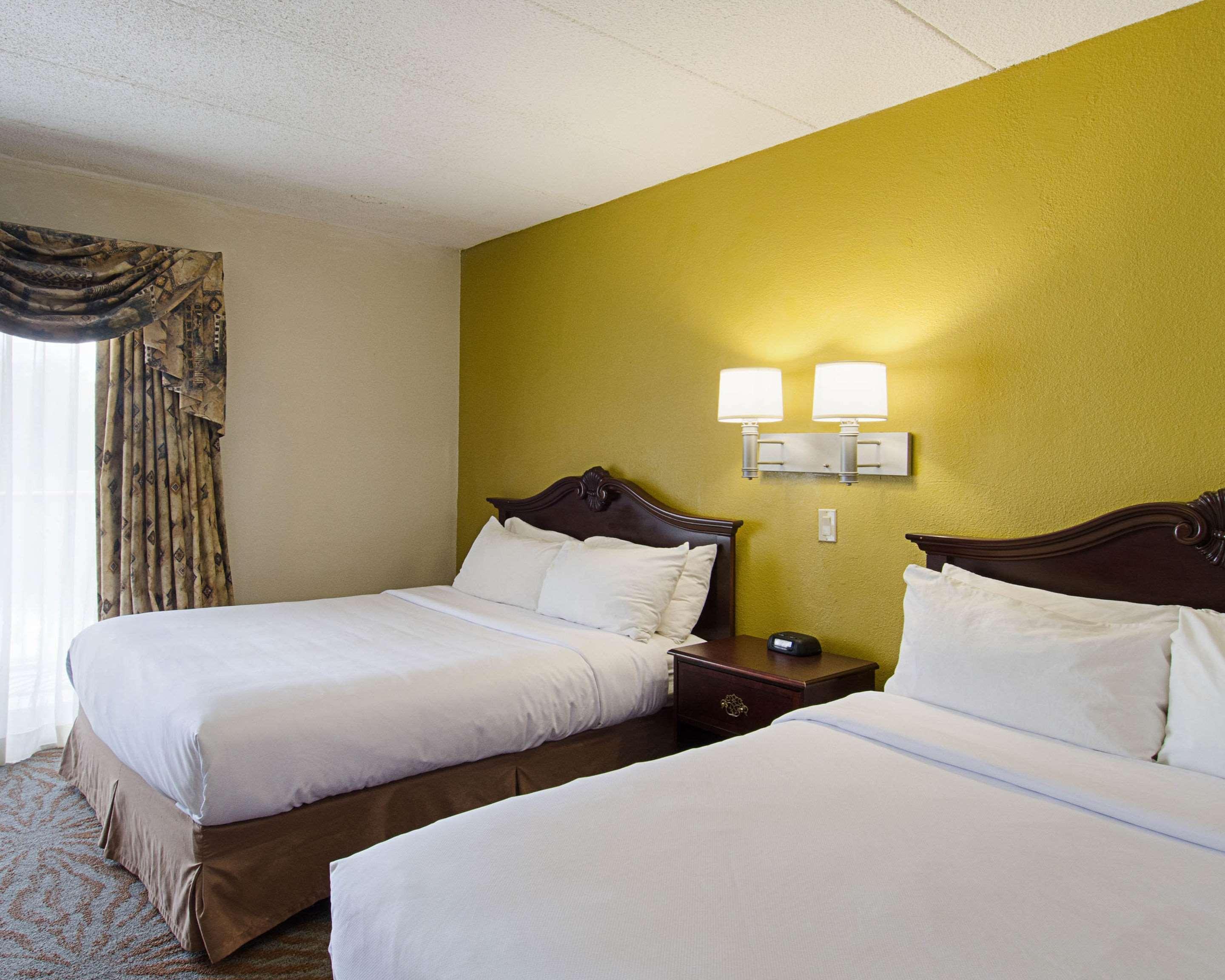 Quality Inn & Suites Worcester Eksteriør billede