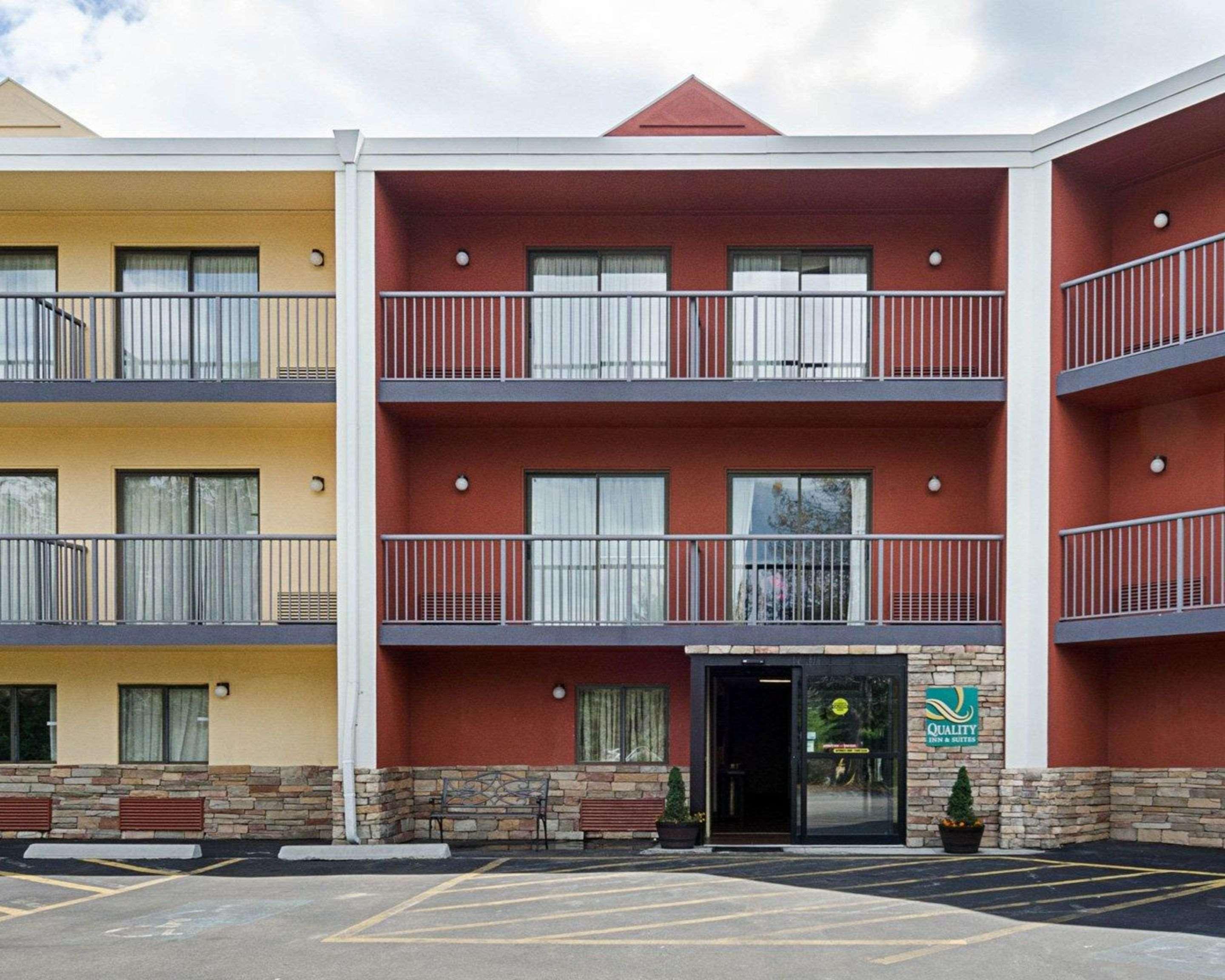 Quality Inn & Suites Worcester Eksteriør billede