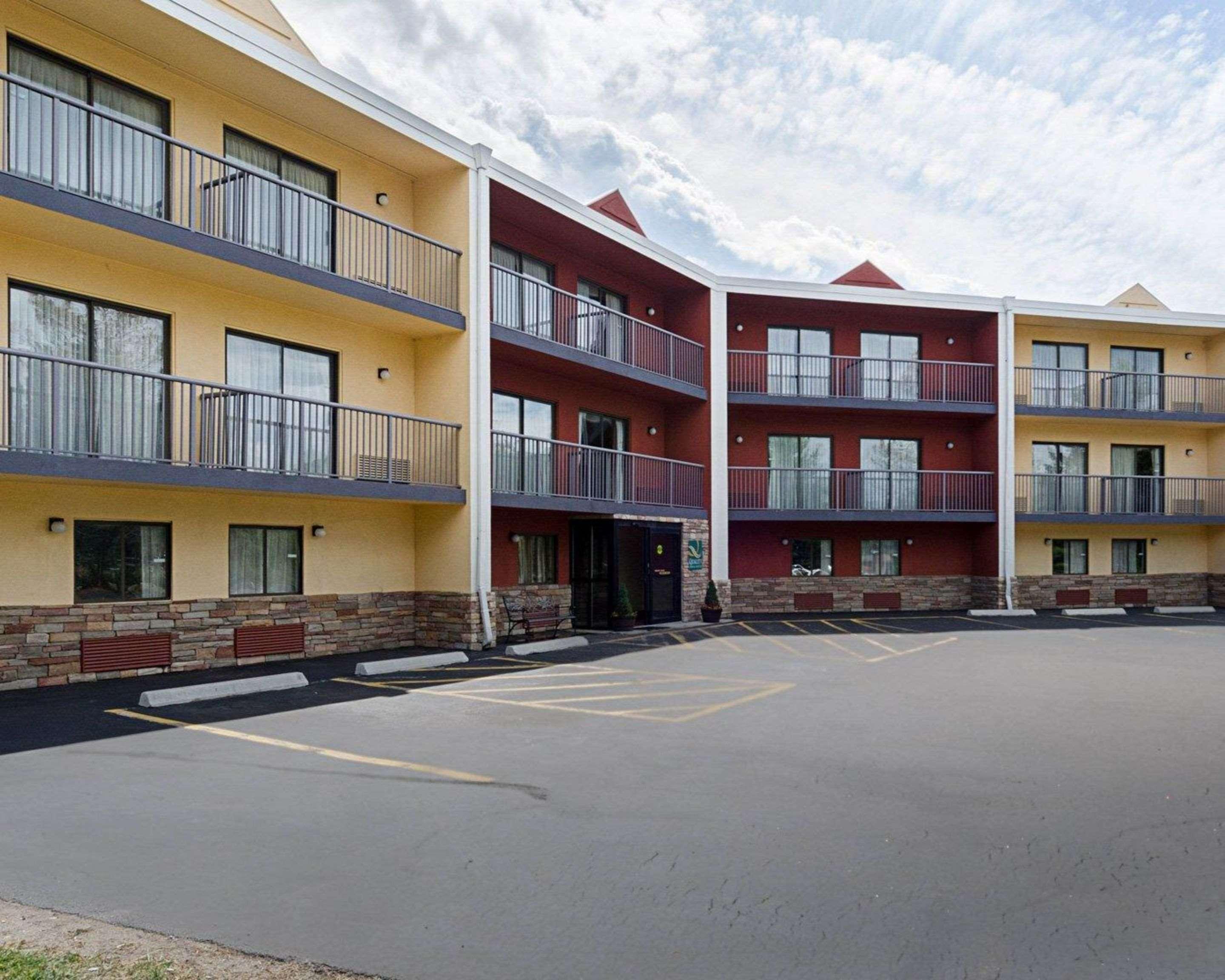 Quality Inn & Suites Worcester Eksteriør billede