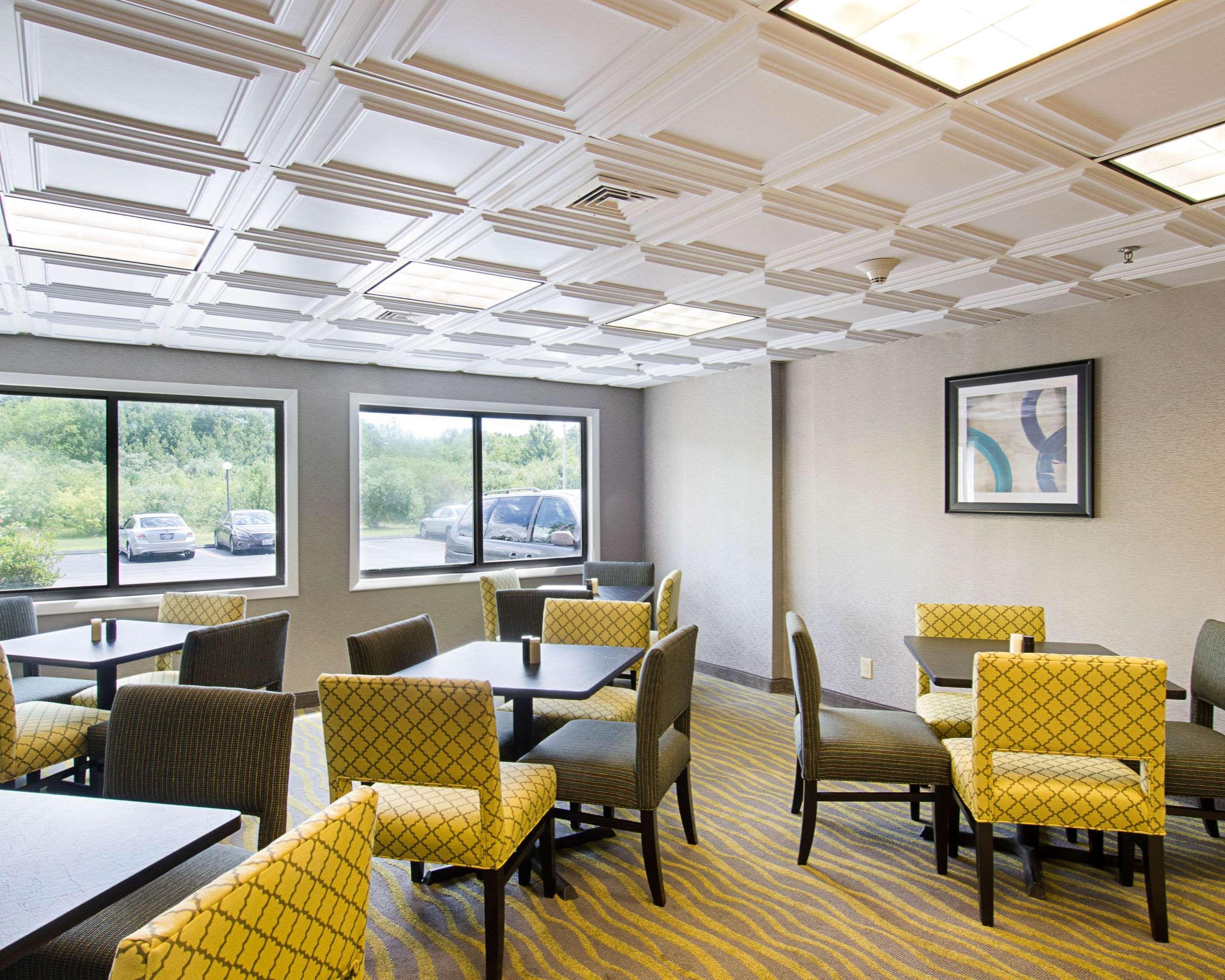 Quality Inn & Suites Worcester Eksteriør billede