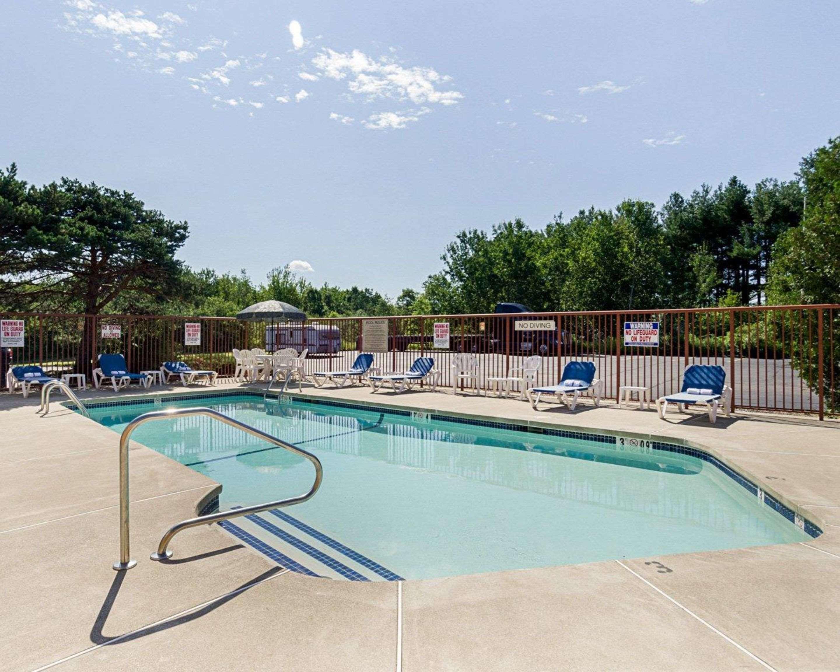 Quality Inn & Suites Worcester Eksteriør billede